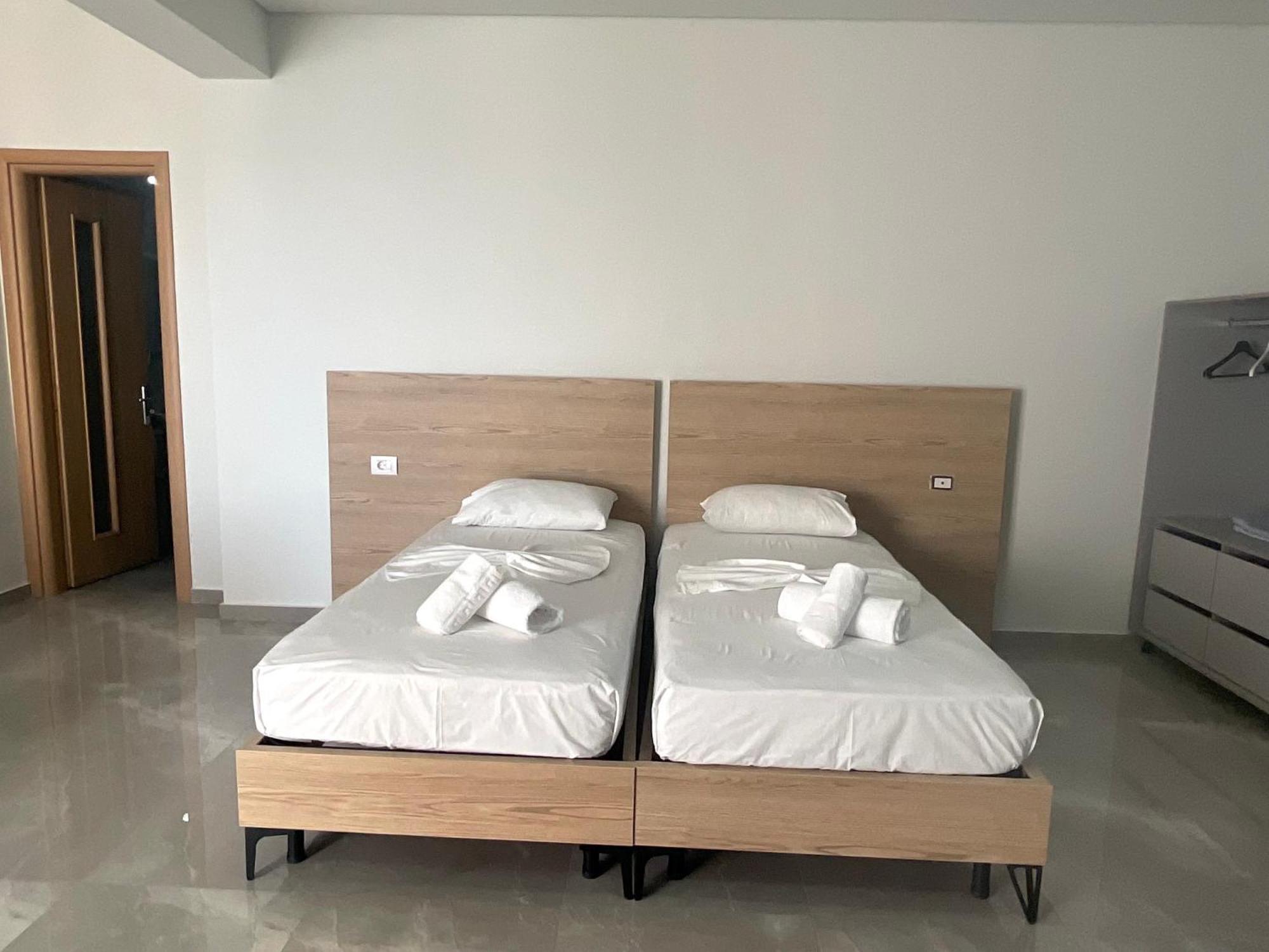 Mojito Beach Apartments With Free Parking Sarande Room photo
