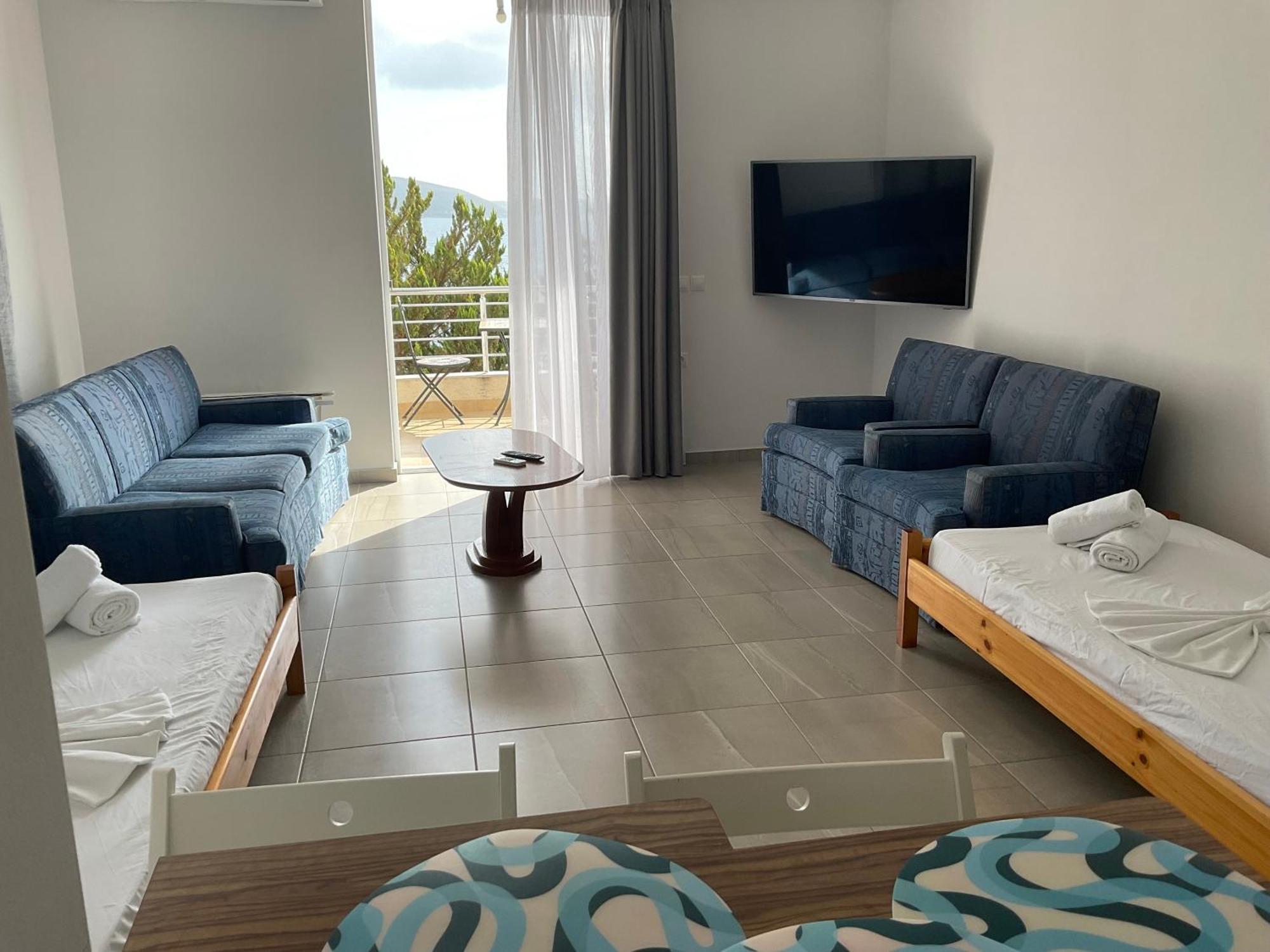 Mojito Beach Apartments With Free Parking Sarande Room photo